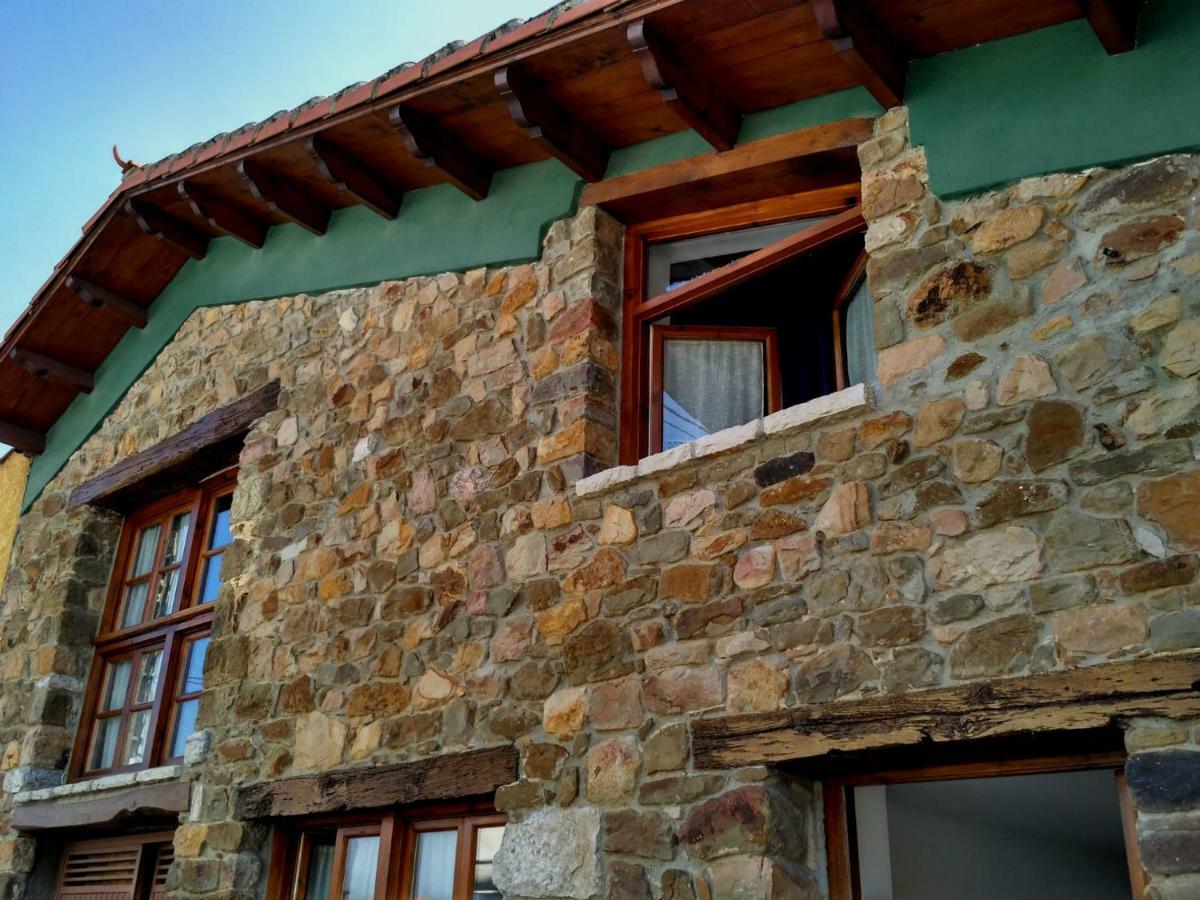 Aldea De Ribadesella Guest House Sardalla Exterior foto